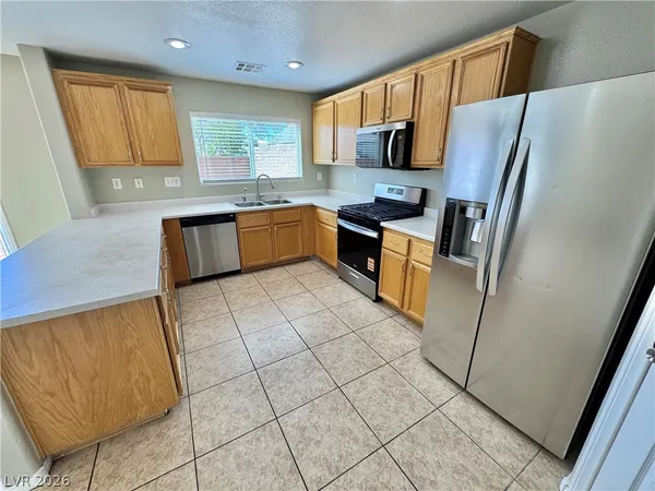 $2,150 | 3525 Colby Creek Avenue, North Las Vegas, NV 89081