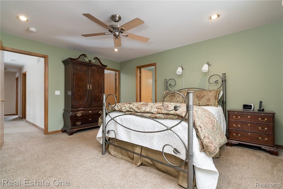 861 Norcross Drive Rochester, MI 48307 - Photo 21 of 50 861-Norcross--24.jpg