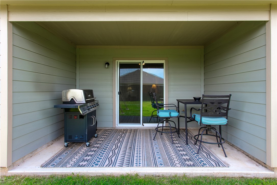 137 Windmill Road Somerville, TX 77879 - Photo 18 of 22 a view of two chairs in the patio