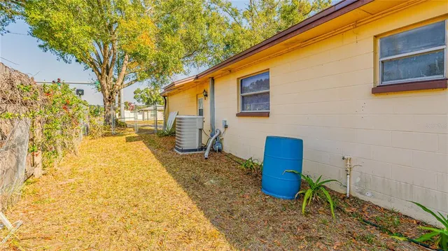 $330,000 | 633 Huntington Street, Brandon, FL 33511