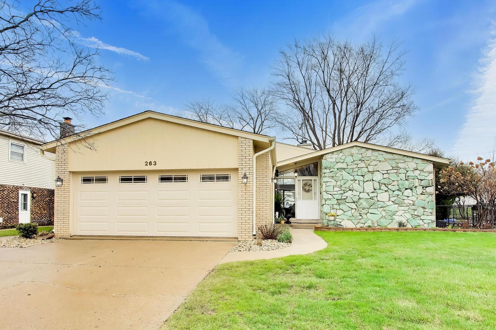263 North Baynard Road Addison, IL 60101 - Photo 1 of 1