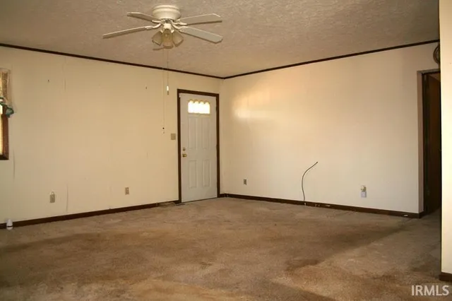 $224,900 | 1008 Homewood Drive, Frankfort, IN 46041