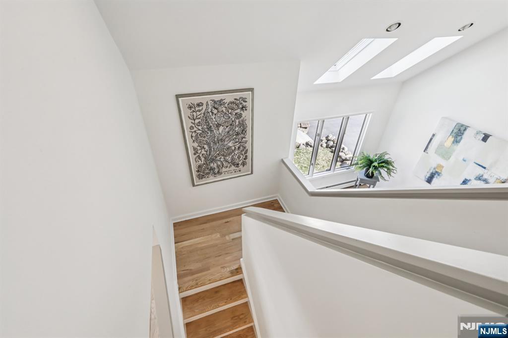 11 Carlough Road Upper Saddle River, NJ 07458 - Photo 27 of 43