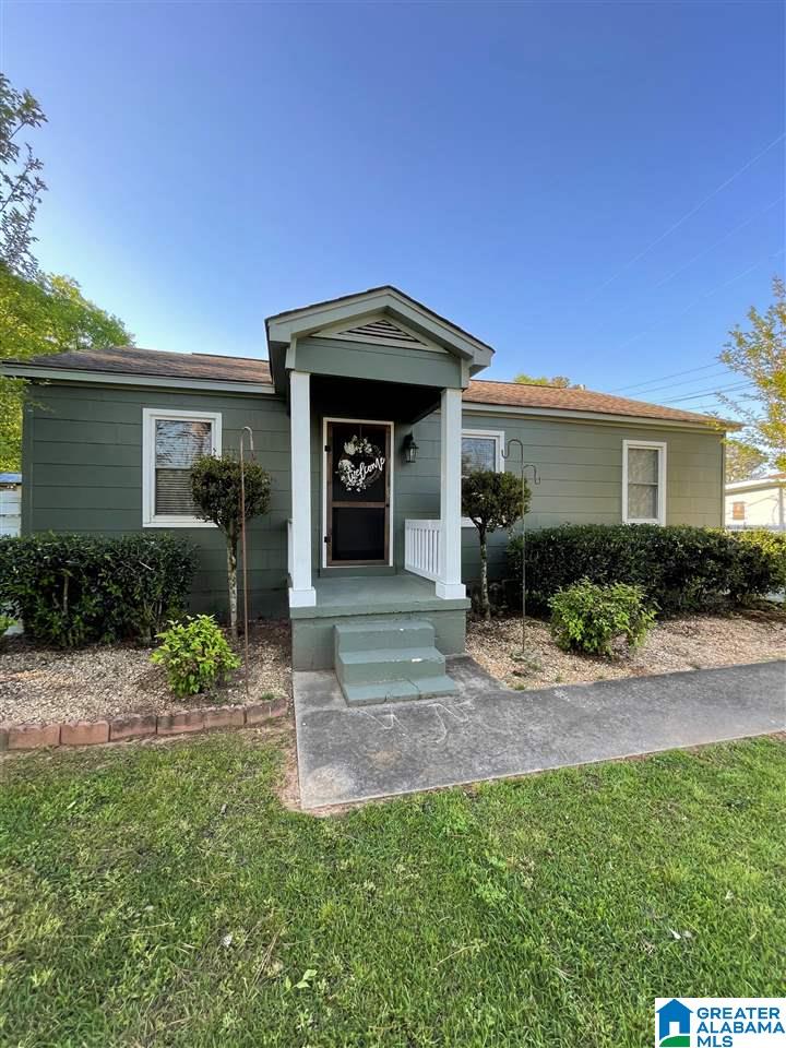 1305 West 4th Street Sylacauga, AL 35150 - Photo 2 of 28