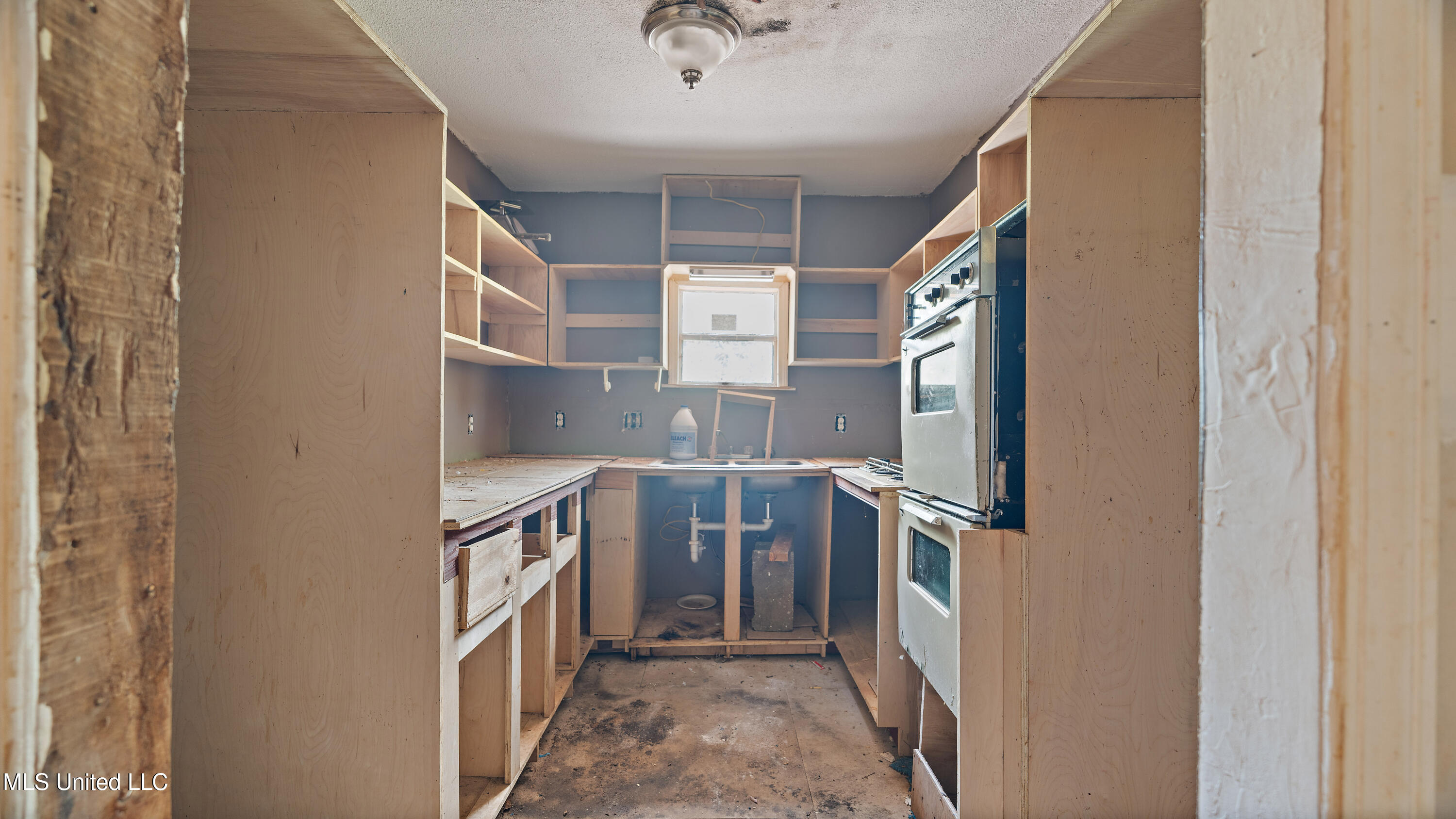 222 Byrd Road Pinola, MS 39149 - Photo 23 of 30 19-IMG_3800