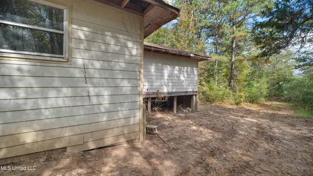 $180,000 | 222 Byrd Road, Pinola, MS 39149