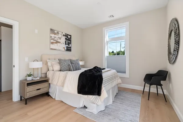 $459,900 | 7 Cross Street, Unit 102, Wilmington, MA 01887