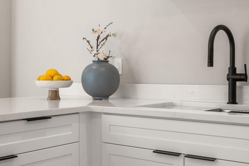 7 Cross Street, Unit 102 Wilmington, MA 01887 - Photo 10 of 22