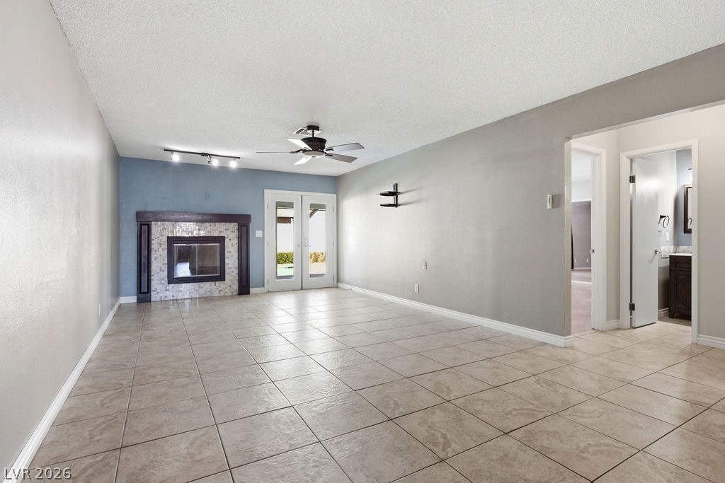 4561 Paseo El Rio Drive Las Vegas, NV 89121 - Photo 11 of 35