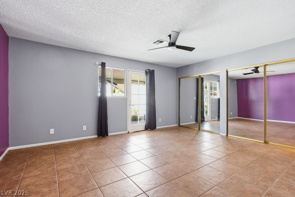 4561 Paseo El Rio Drive Las Vegas, NV 89121 - Photo 16 of 35