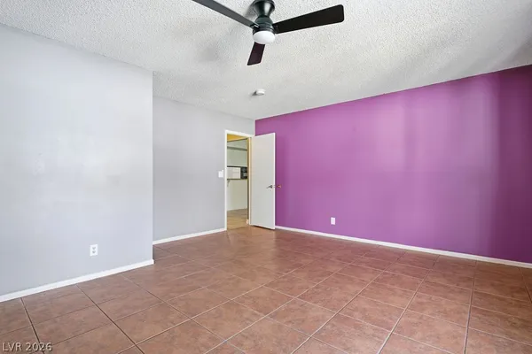 $2,950 | 4561 Paseo El Rio Drive, Las Vegas, NV 89121