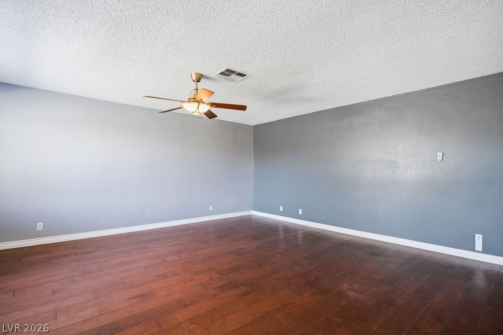 4561 Paseo El Rio Drive Las Vegas, NV 89121 - Photo 2 of 35