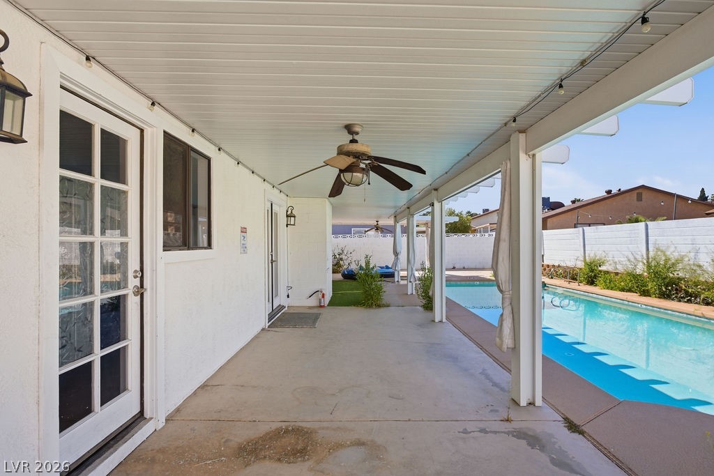 4561 Paseo El Rio Drive Las Vegas, NV 89121 - Photo 32 of 35