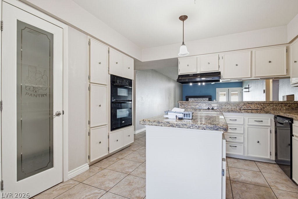 4561 Paseo El Rio Drive Las Vegas, NV 89121 - Photo 8 of 35