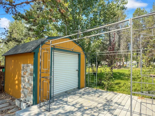 $199,000 | 30 F Street, Cascade, ID 83611