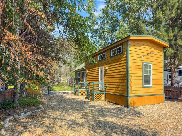 $199,000 | 30 F Street, Cascade, ID 83611