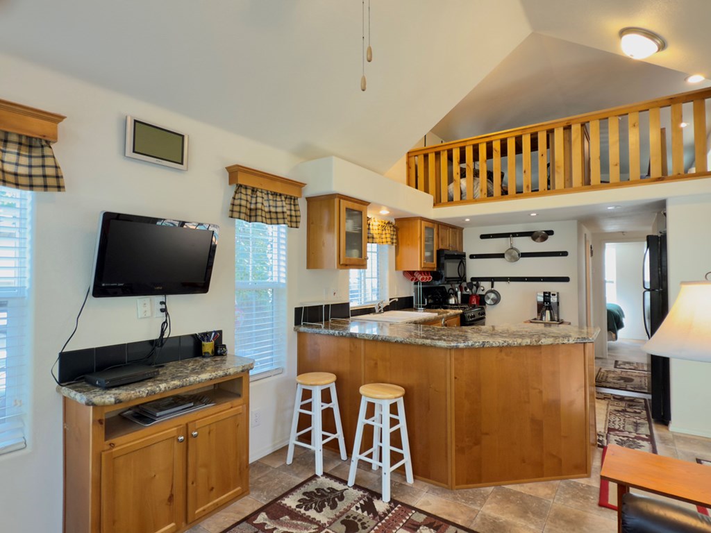 30 F Street Cascade, ID 83611 - Photo 8 of 27 Extra Counter-Space