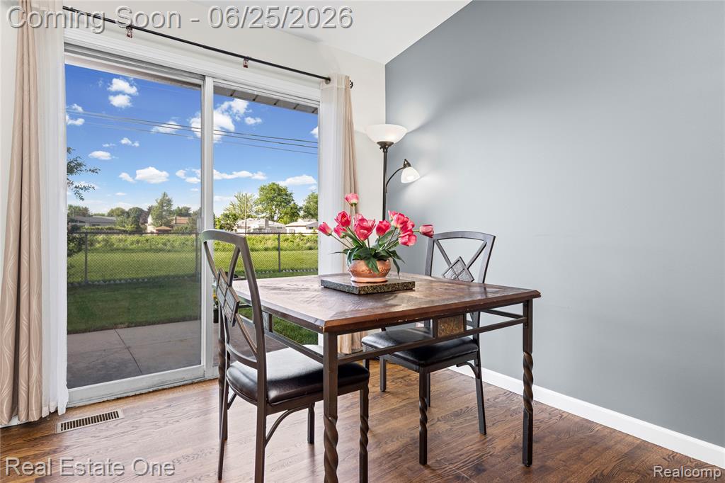 12235 Brougham Drive Sterling Heights, MI 48312 - Photo 19 of 52