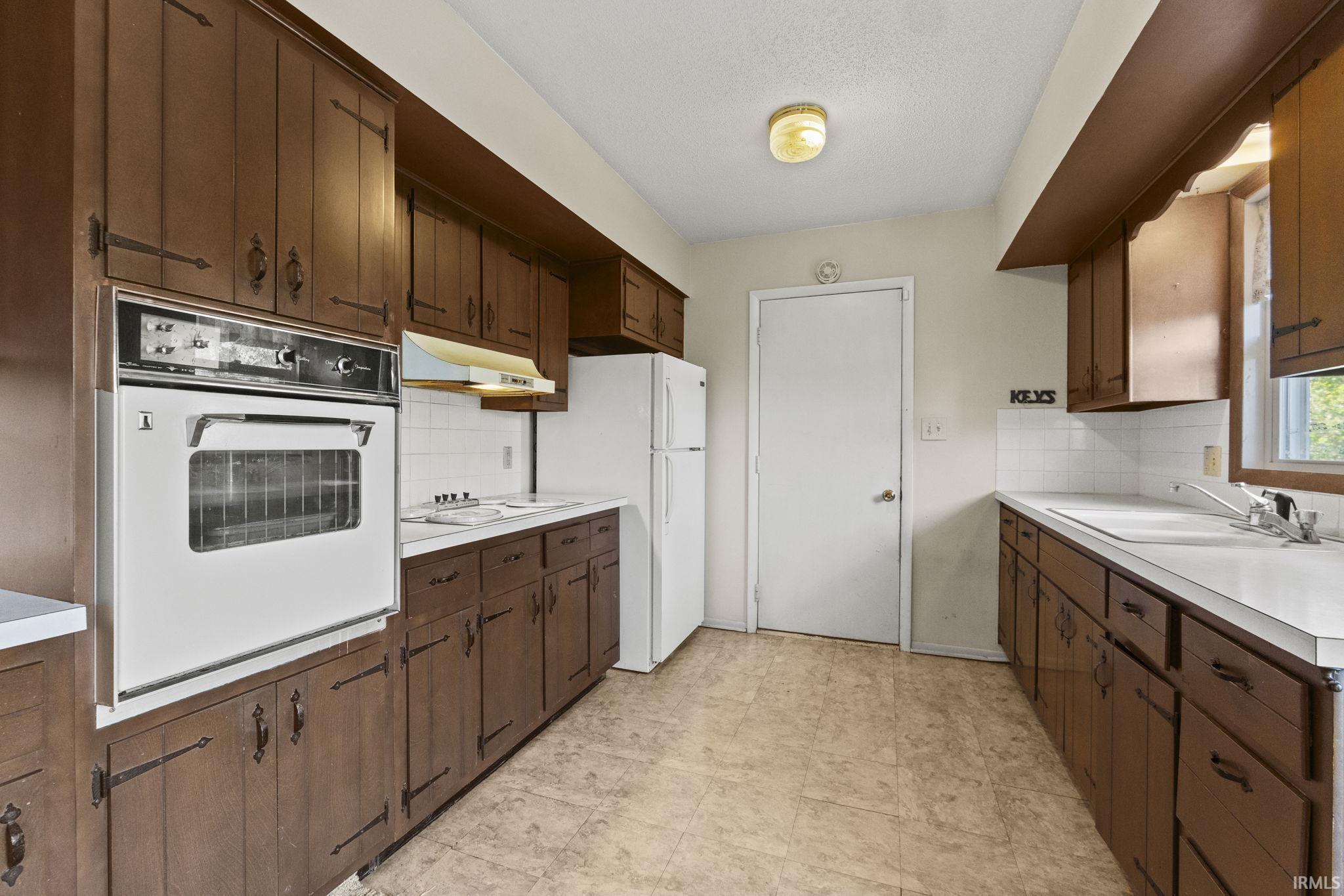 8808 Kress Road Fort Wayne, IN 46809 - Photo 13 of 23