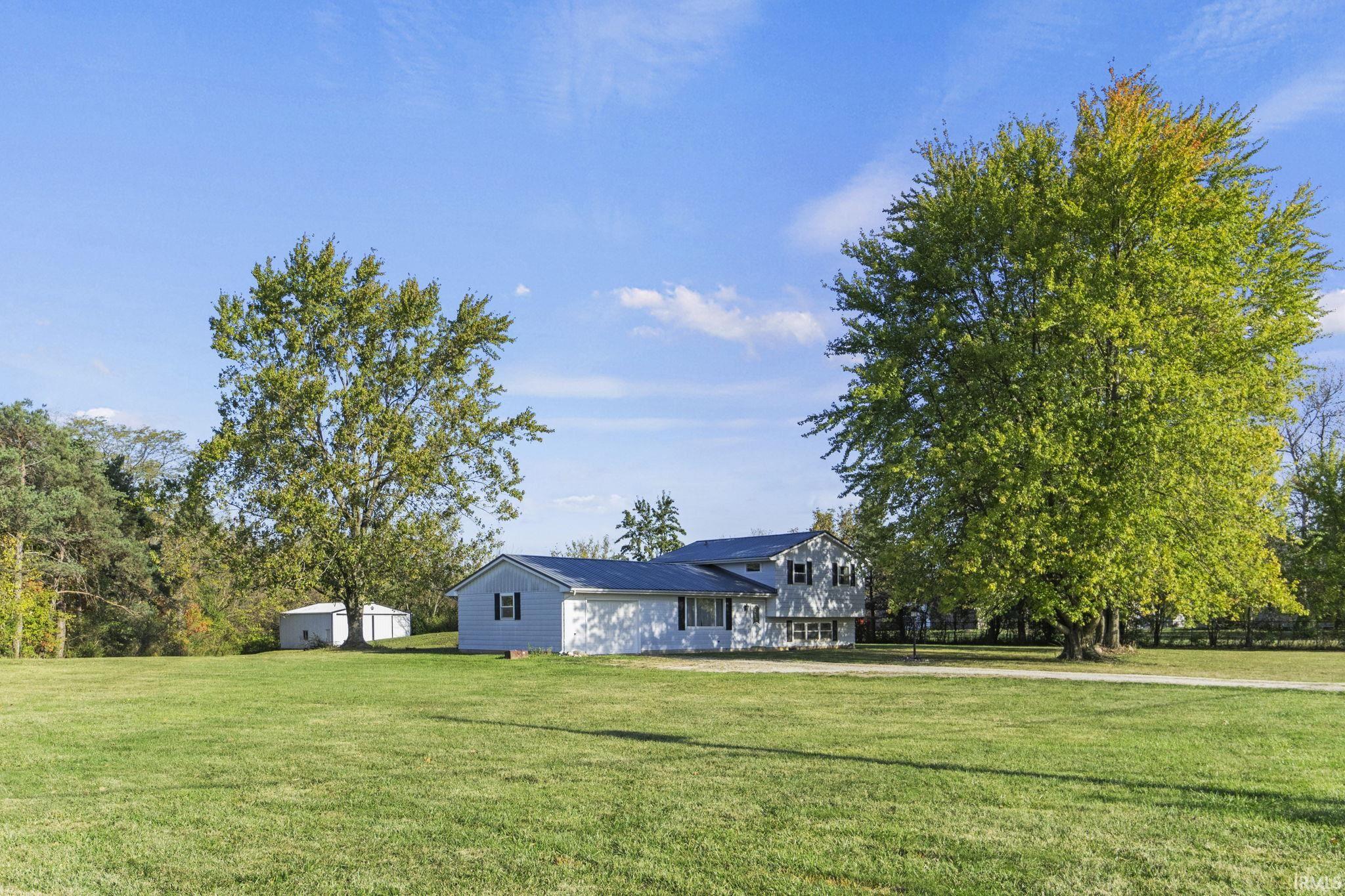 8808 Kress Road Fort Wayne, IN 46809 - Photo 5 of 23
