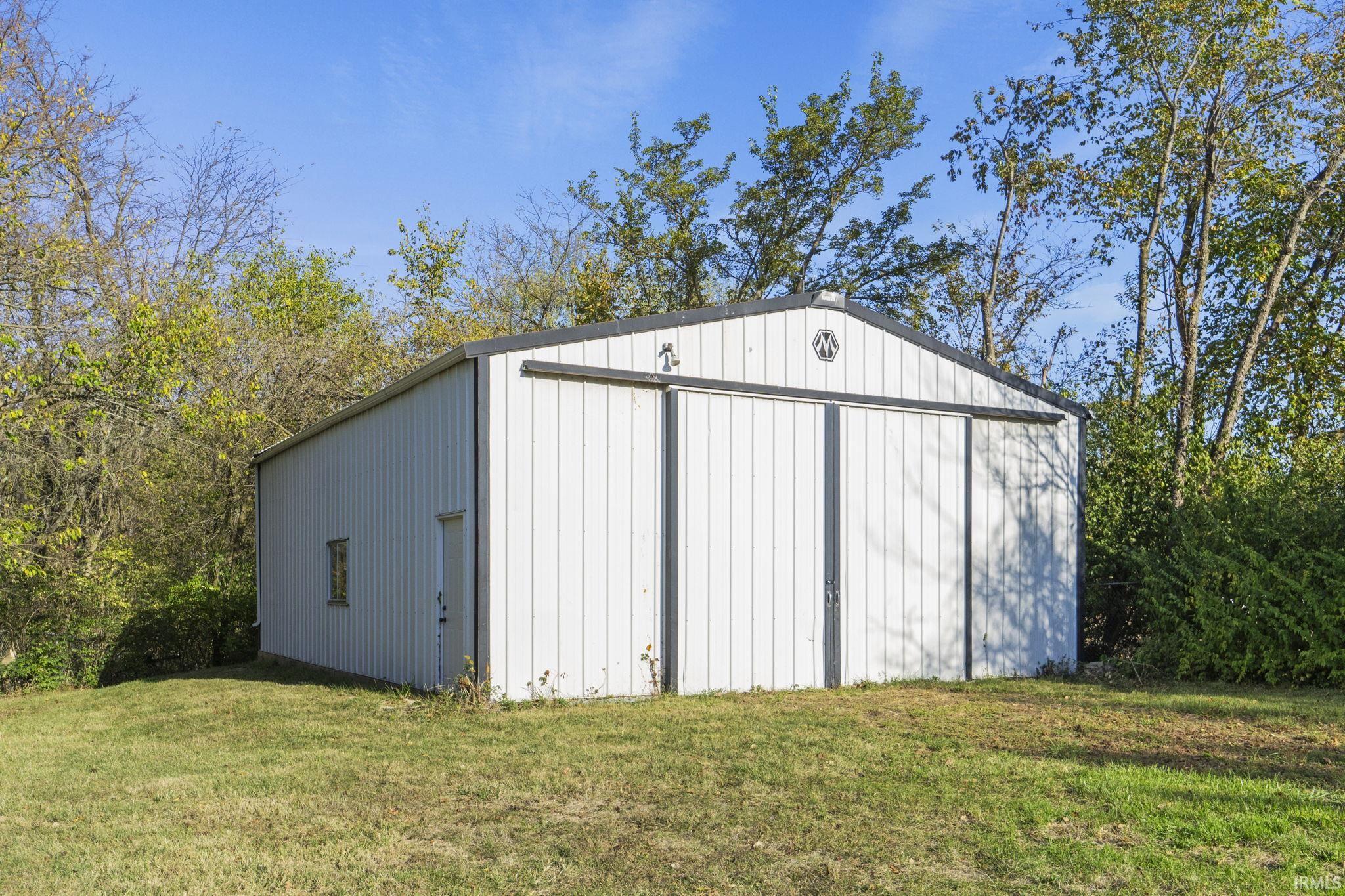 8808 Kress Road Fort Wayne, IN 46809 - Photo 8 of 23
