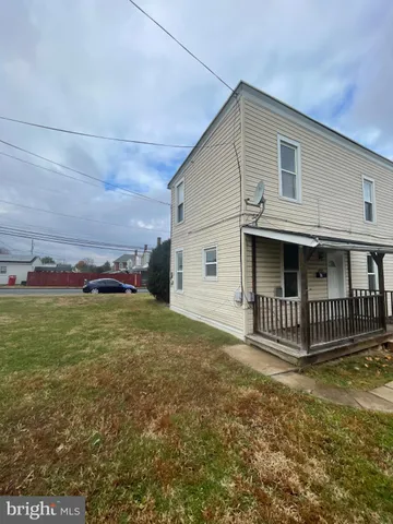 $1,350 | 452 West 1st Street, Unit 3, Birdsboro, PA 19508