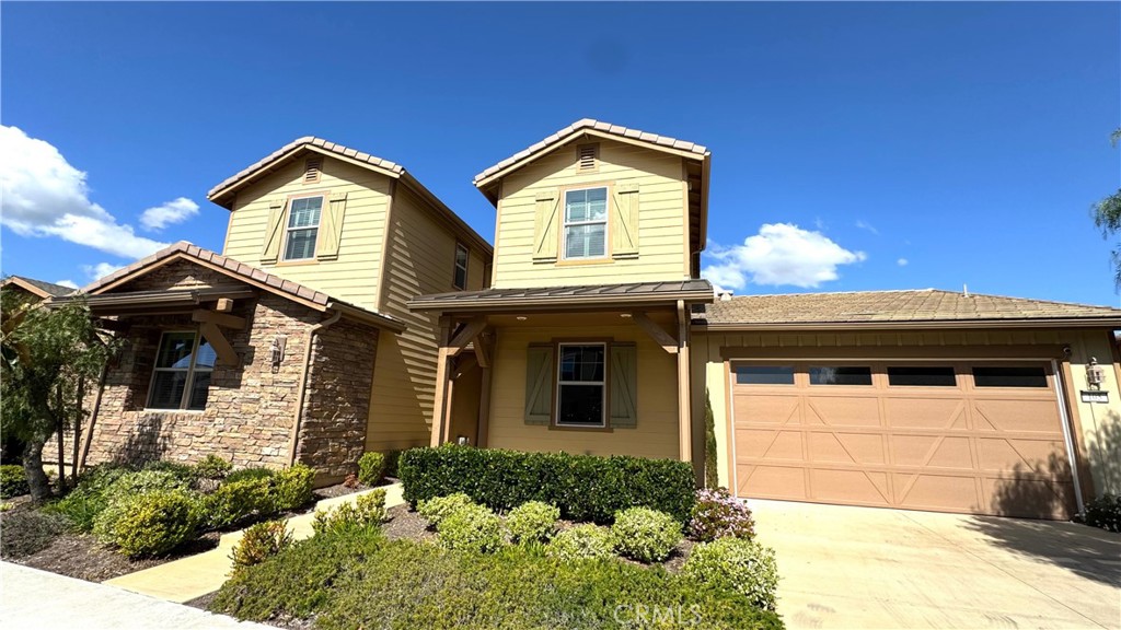105 Tinker Irvine, CA 92618 - Photo 1 of 16 Front View
