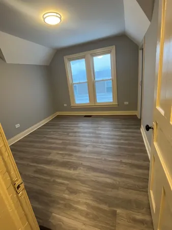 $2,500 | 8153 South Exchange Avenue, Chicago, IL 60617