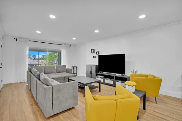 $3,200 | 1210 Sugar Sands Boulevard, Unit 243, Singer Island, FL 33404