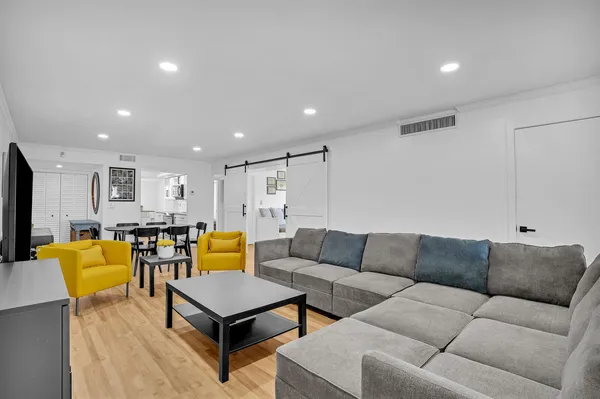 $3,200 | 1210 Sugar Sands Boulevard, Unit 243, Singer Island, FL 33404