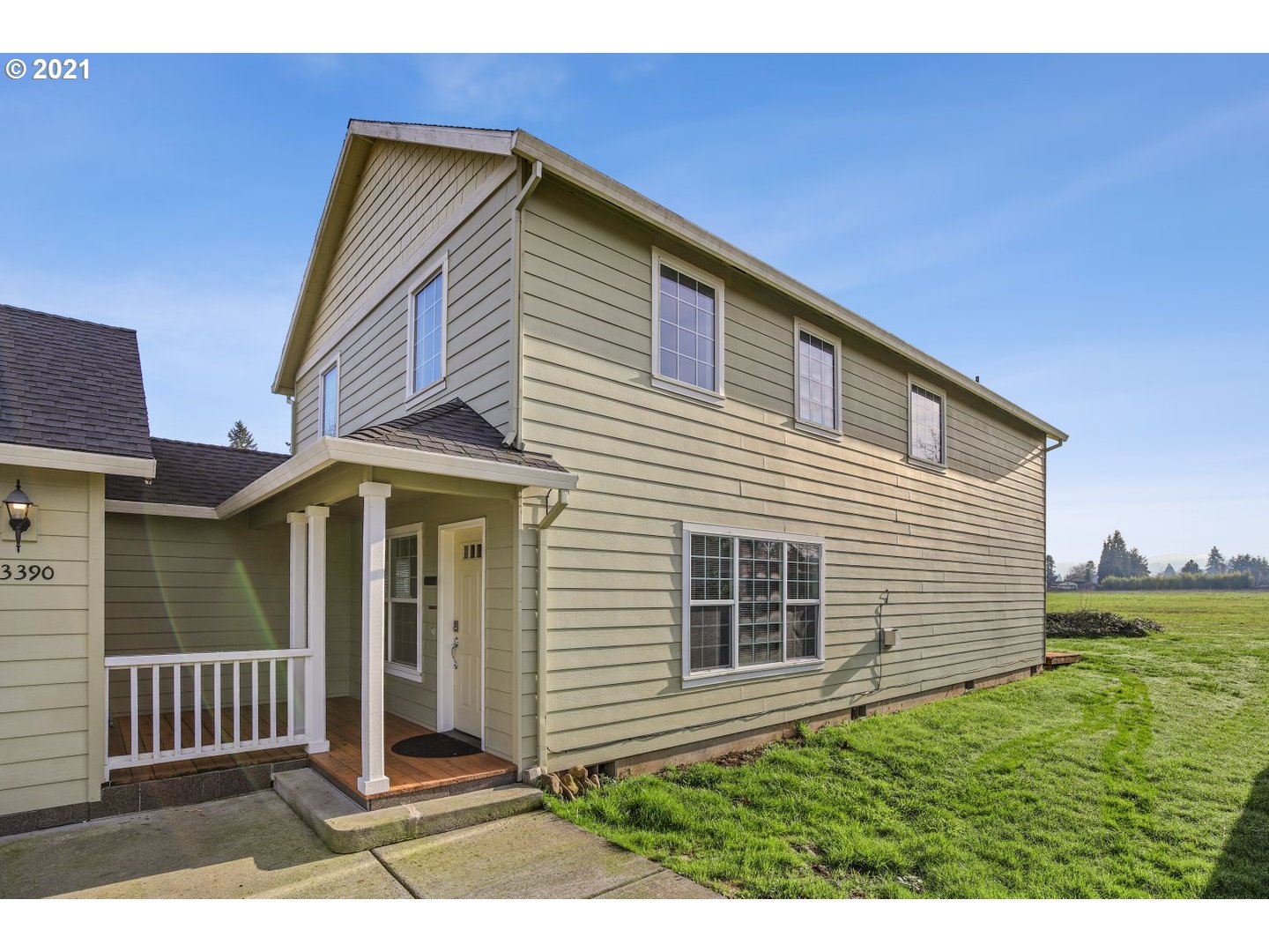 33390 Southwest Rogers Road Scappoose, OR 97056 - Photo 2 of 32 Gallery Image 2