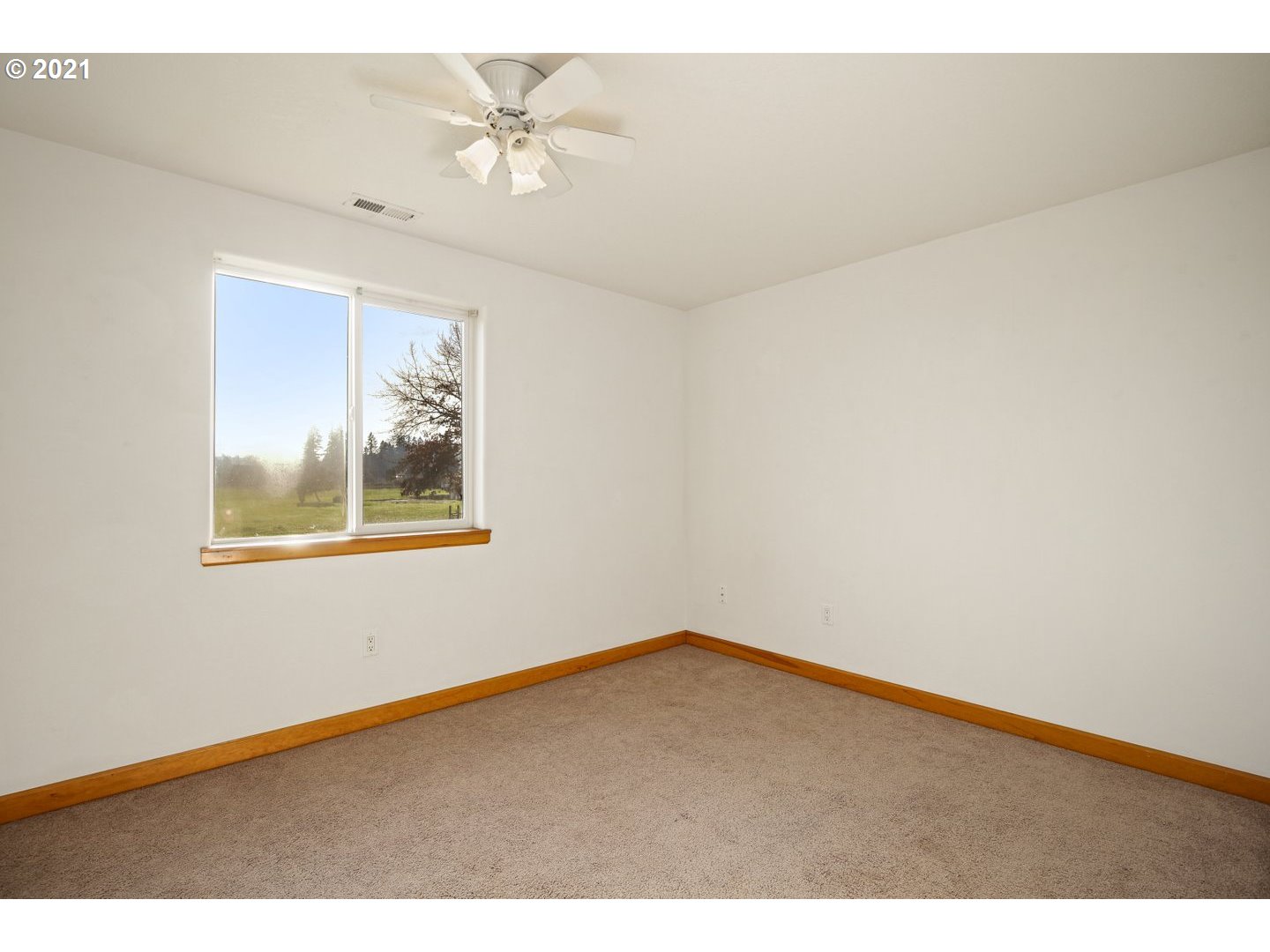 33390 Southwest Rogers Road Scappoose, OR 97056 - Photo 21 of 32 Gallery Image 21