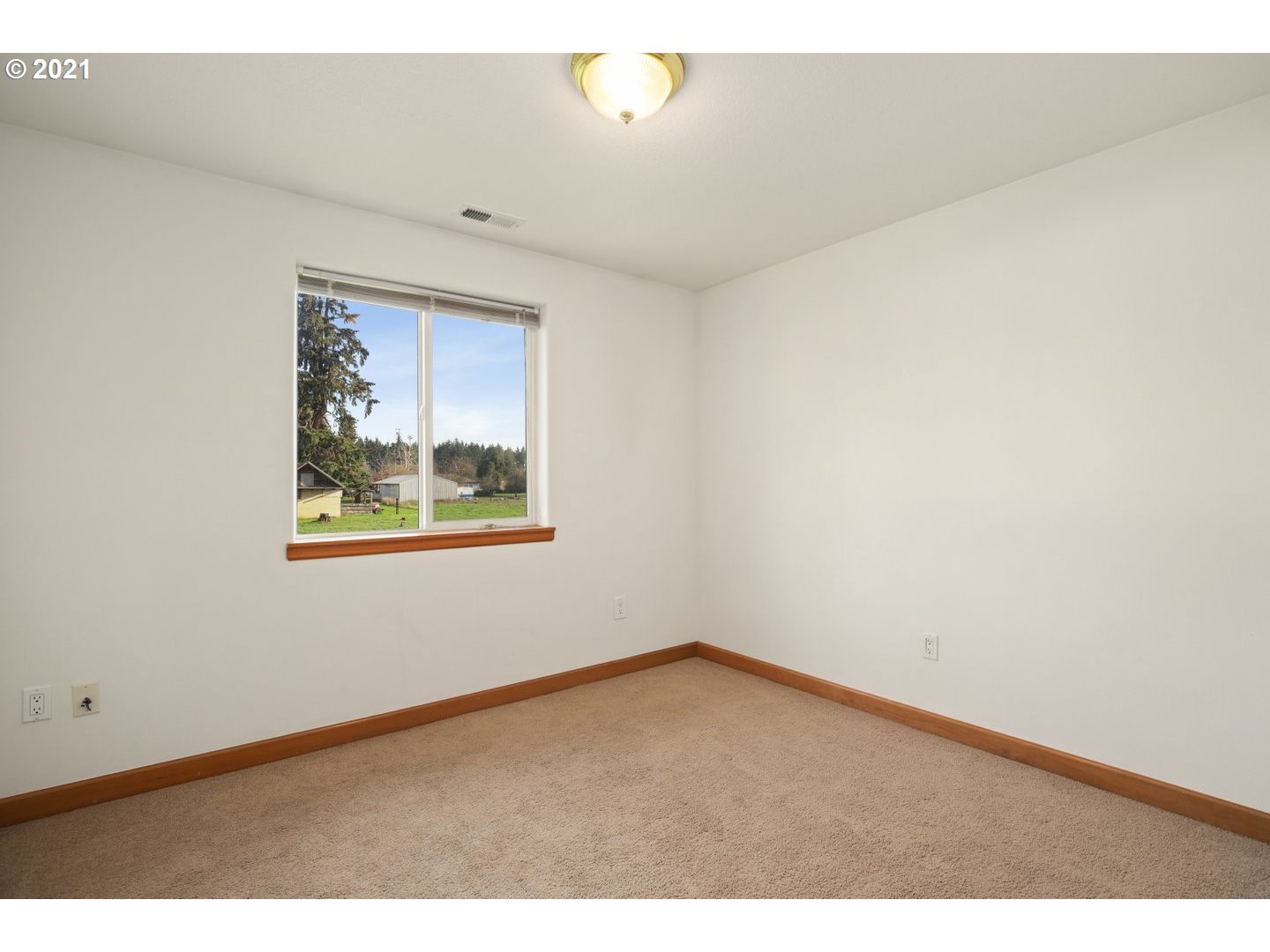 33390 Southwest Rogers Road Scappoose, OR 97056 - Photo 24 of 32 Gallery Image 24