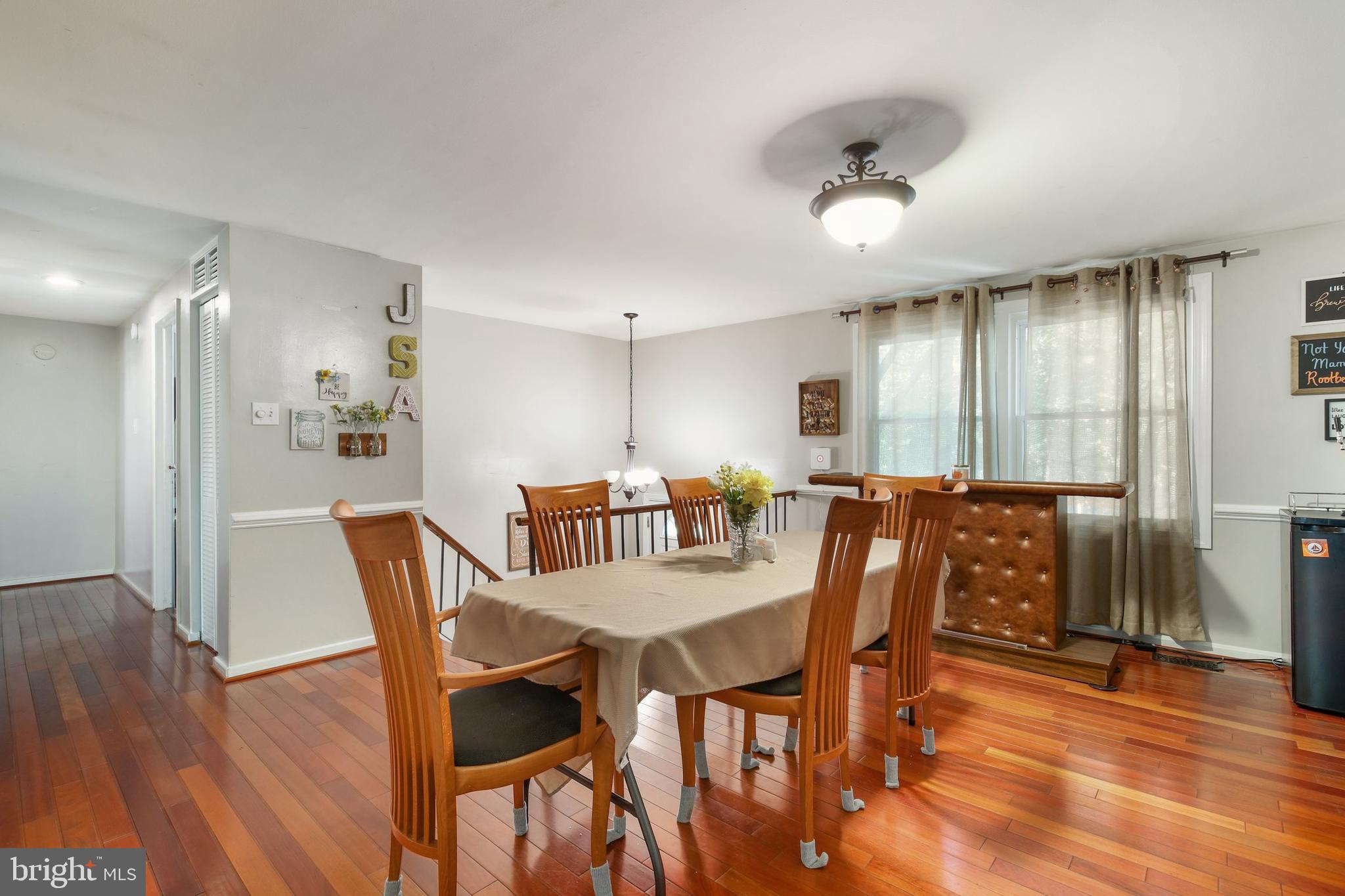 6253 Sandchain Road Columbia, MD 21045 - Photo 3 of 102 Gallery Image 3