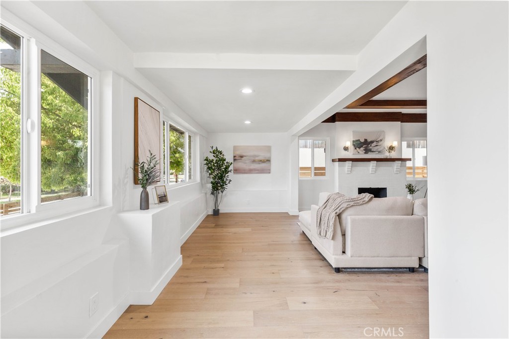 109 Painter Street Pasadena, CA 91103 - Photo 4 of 30 a large white room with a large window