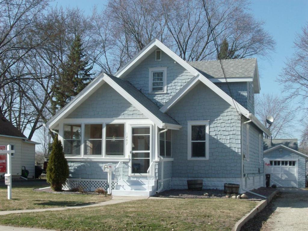 1207 4th Street Northeast Rochester, MN 55906 - Photo 1 of 1 Gallery Image 1