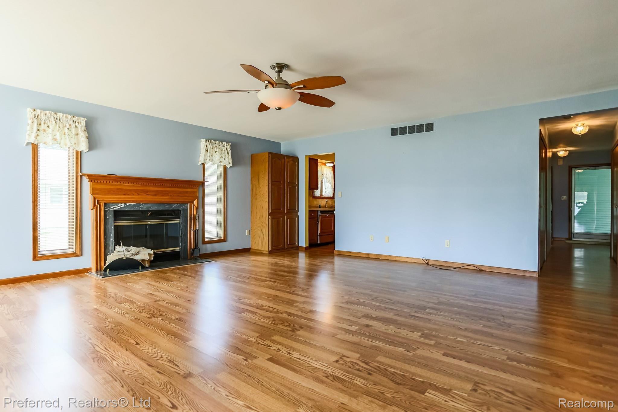5863 Mabley Hill Road Fenton, MI 48430 - Photo 27 of 48 27IMG_0290.jpg