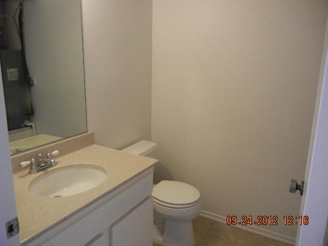 9019 Fanita Rancho Road Santee, CA 92071 - Photo 8 of 15 Gallery Image 8