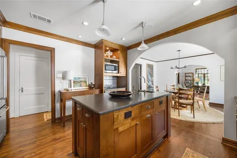 $949,000 | 6407 Velasco Avenue, Dallas, TX 75214