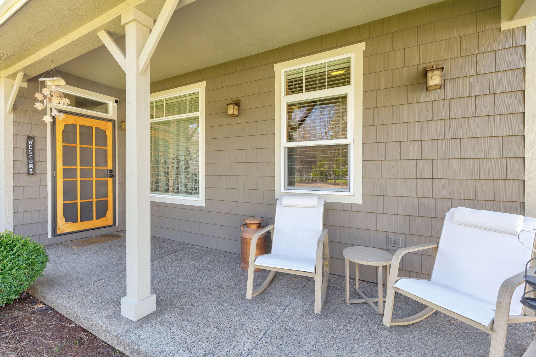 9547 Old Stage Road Central Point, OR 97502 - Photo 30 of 52 30-web-or-mls-9547-old-stage-rd