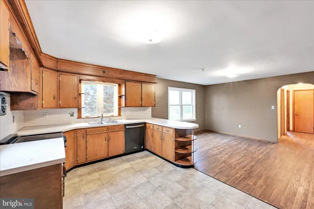 $409,000 | 1225 Shumaker Road, Manheim, PA 17545