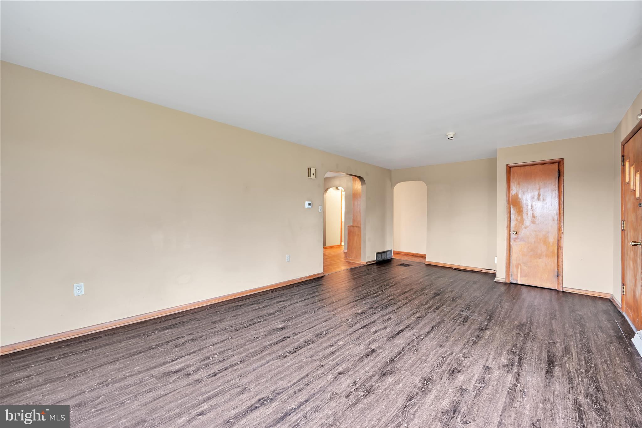 1225 Shumaker Road Manheim, PA 17545 - Photo 7 of 36 Living Area