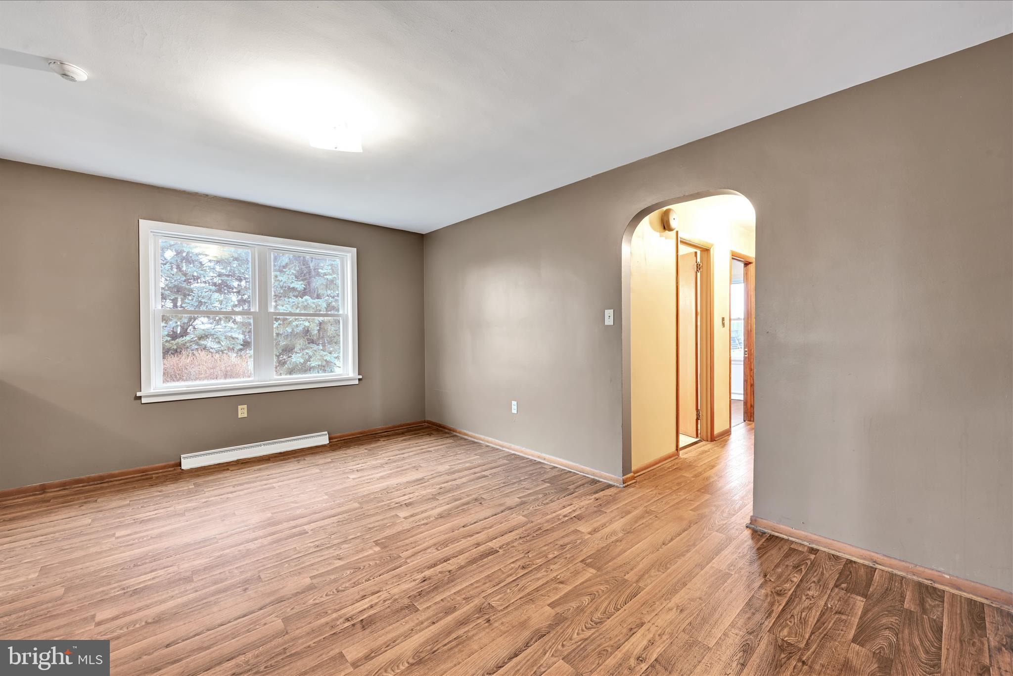 1225 Shumaker Road Manheim, PA 17545 - Photo 8 of 36 Dining Area