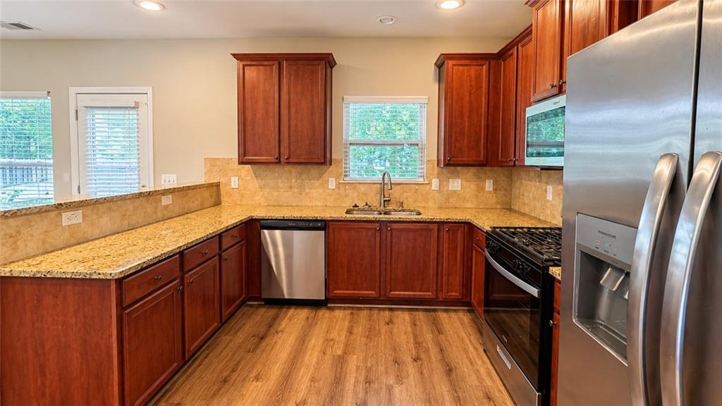 7495 Springbox Drive Fairburn, GA 30213 - Photo 5 of 23 Gallery Image 5