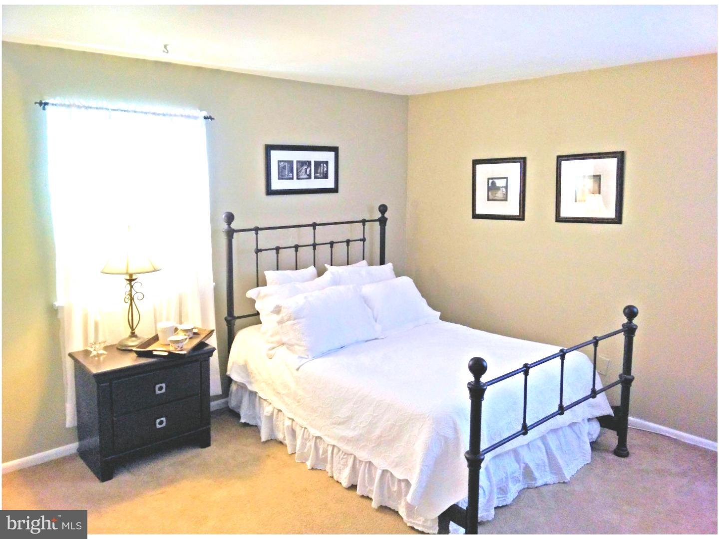 2807 Shelly Road Philadelphia, PA 19152 - Photo 10 of 25 Bedroom