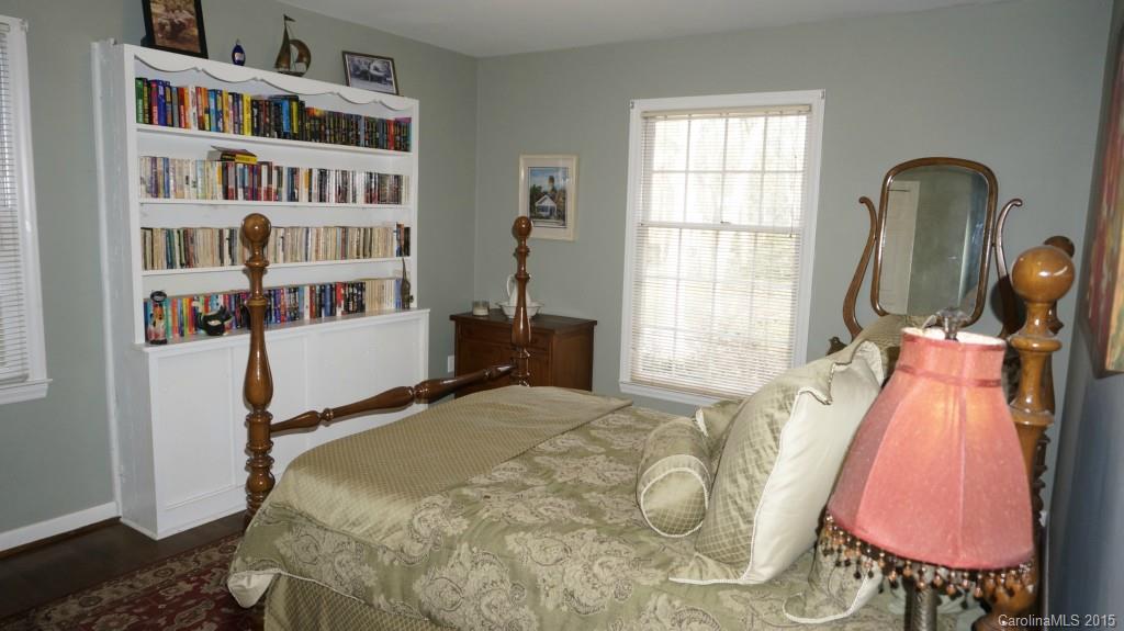 5950 Gate Post Road, Unit 3 Charlotte, NC 28211 - Photo 13 of 24 Gallery Image 13