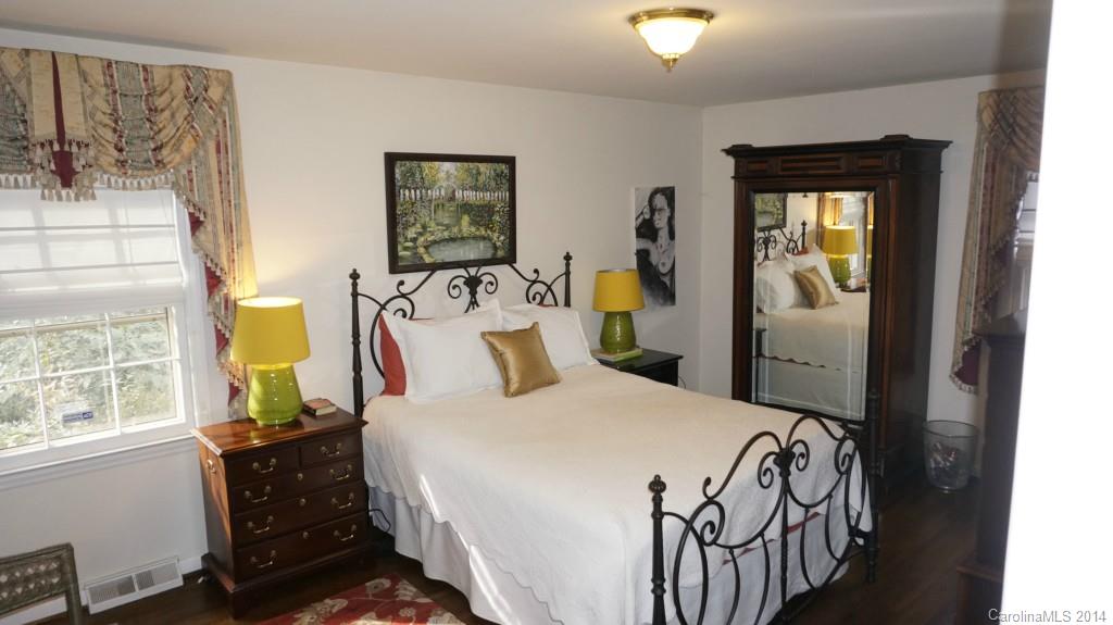 5950 Gate Post Road, Unit 3 Charlotte, NC 28211 - Photo 15 of 24 Gallery Image 15