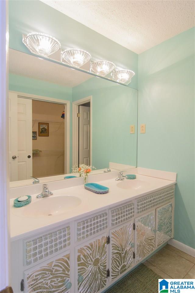 1524 Saulter View Road Birmingham, AL 35209 - Photo 36 of 50