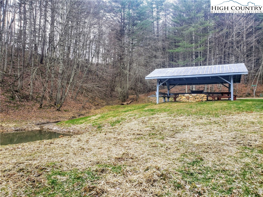 226 Deer Run Road Warrensville, NC 28693 - Photo 24 of 27
