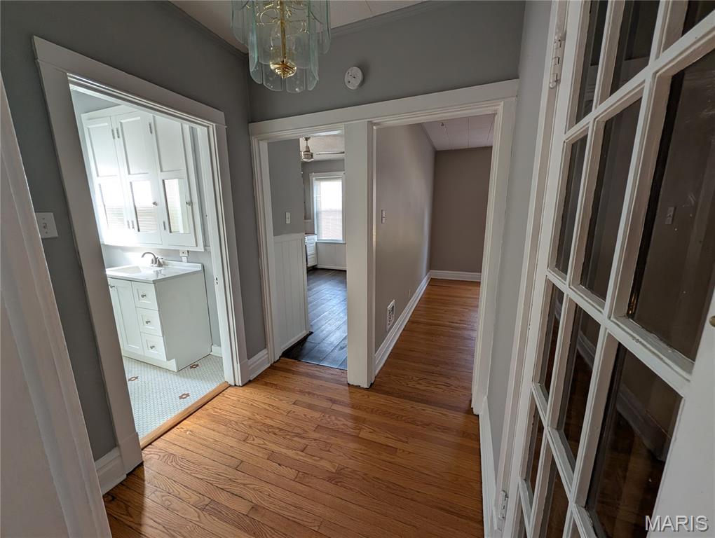 5825 Goener Avenue, Unit 2F St. Louis, MO 63116 - Photo 4 of 10